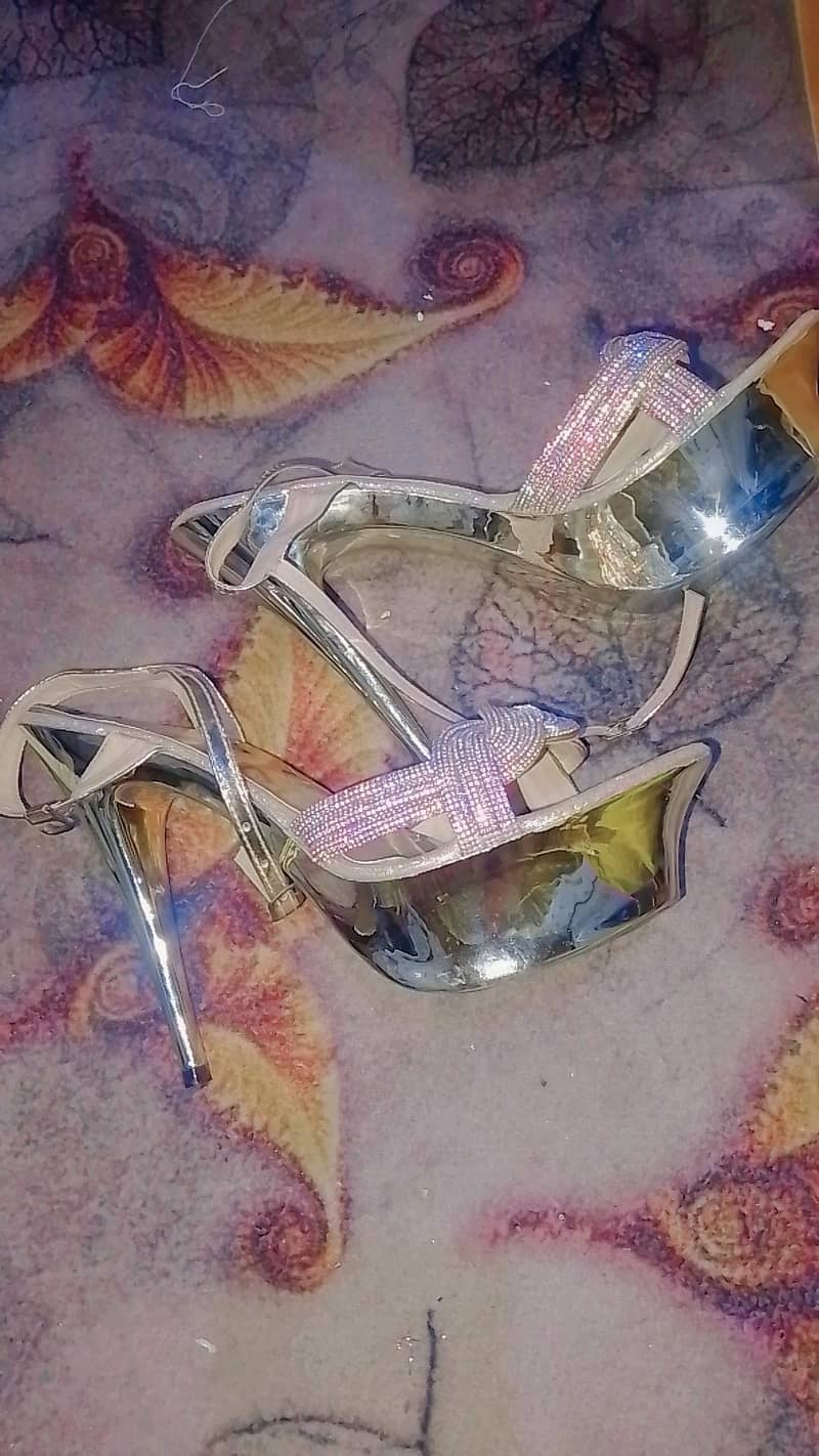 Bridal Heel's 4
