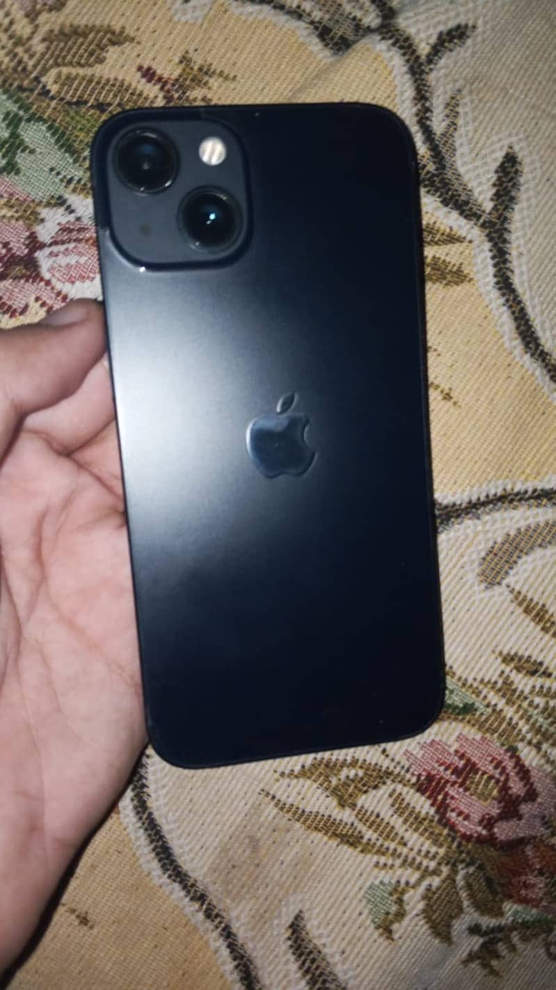 Apple iPhone 13 2