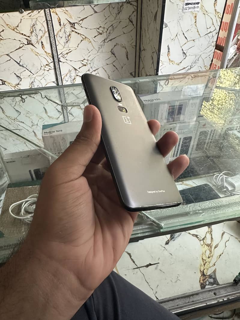One Plus 6 0