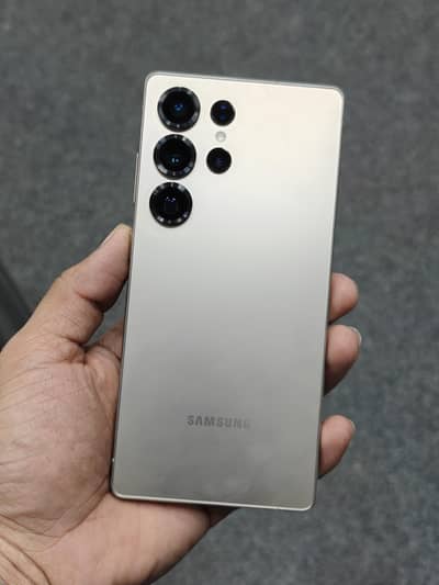 Samsung S25 Ultra, Natural Titanium, 12GB 256GB, Like New