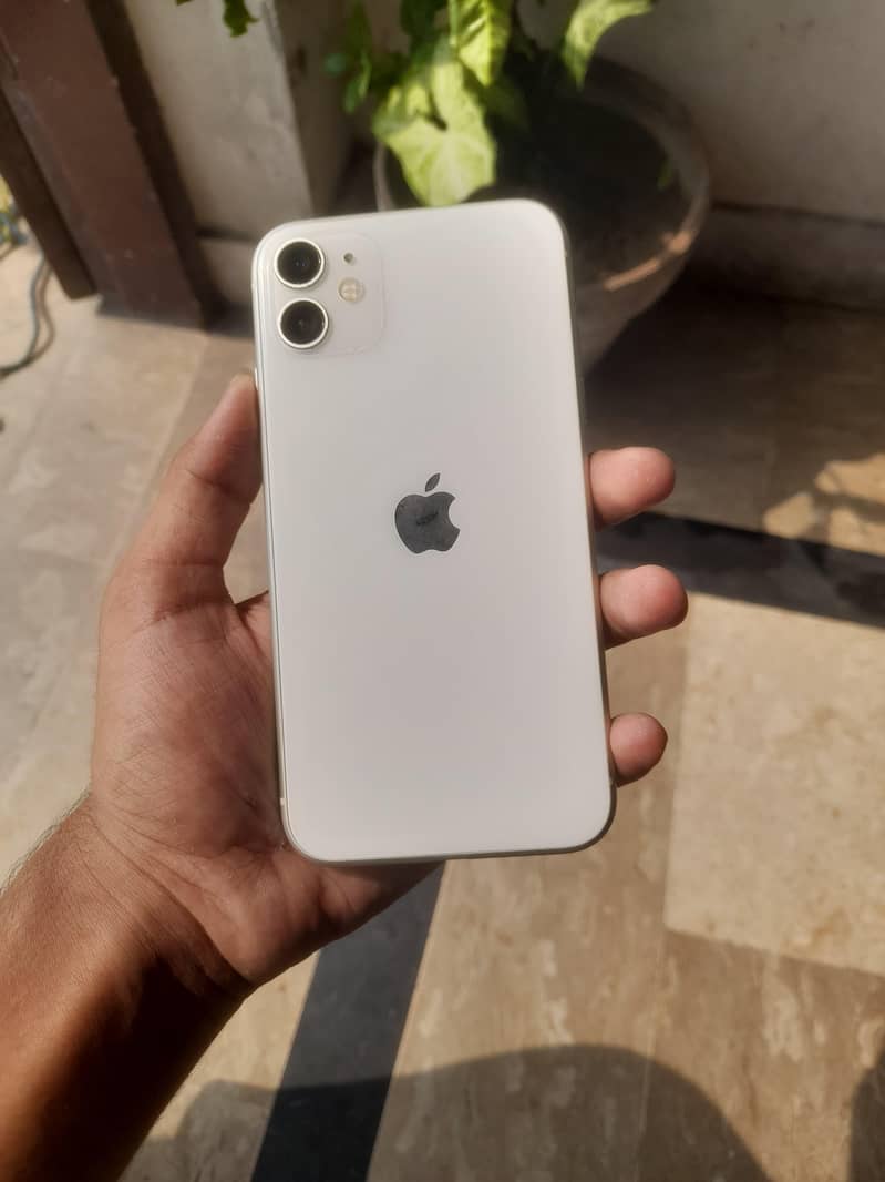 Apple iPhone 11 1