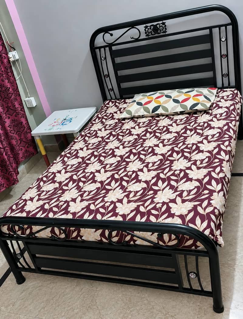 Iron single bed 0