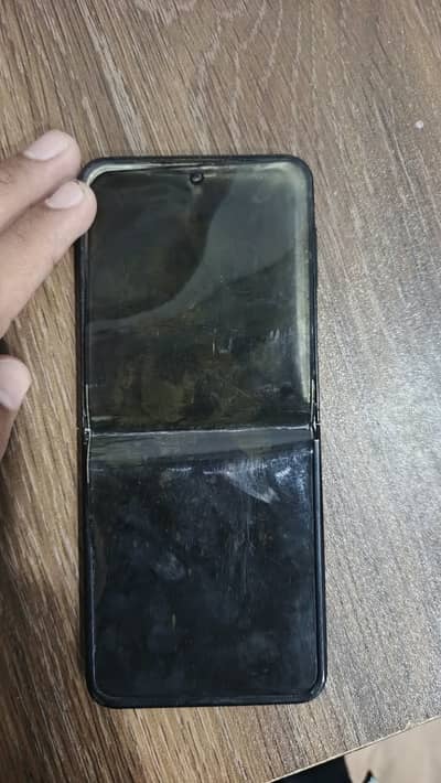 Samsung Mobile Z Flip 4