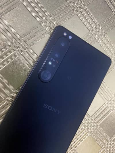 Sony 1 III NO SHADE 12/256 PTA APPROVED