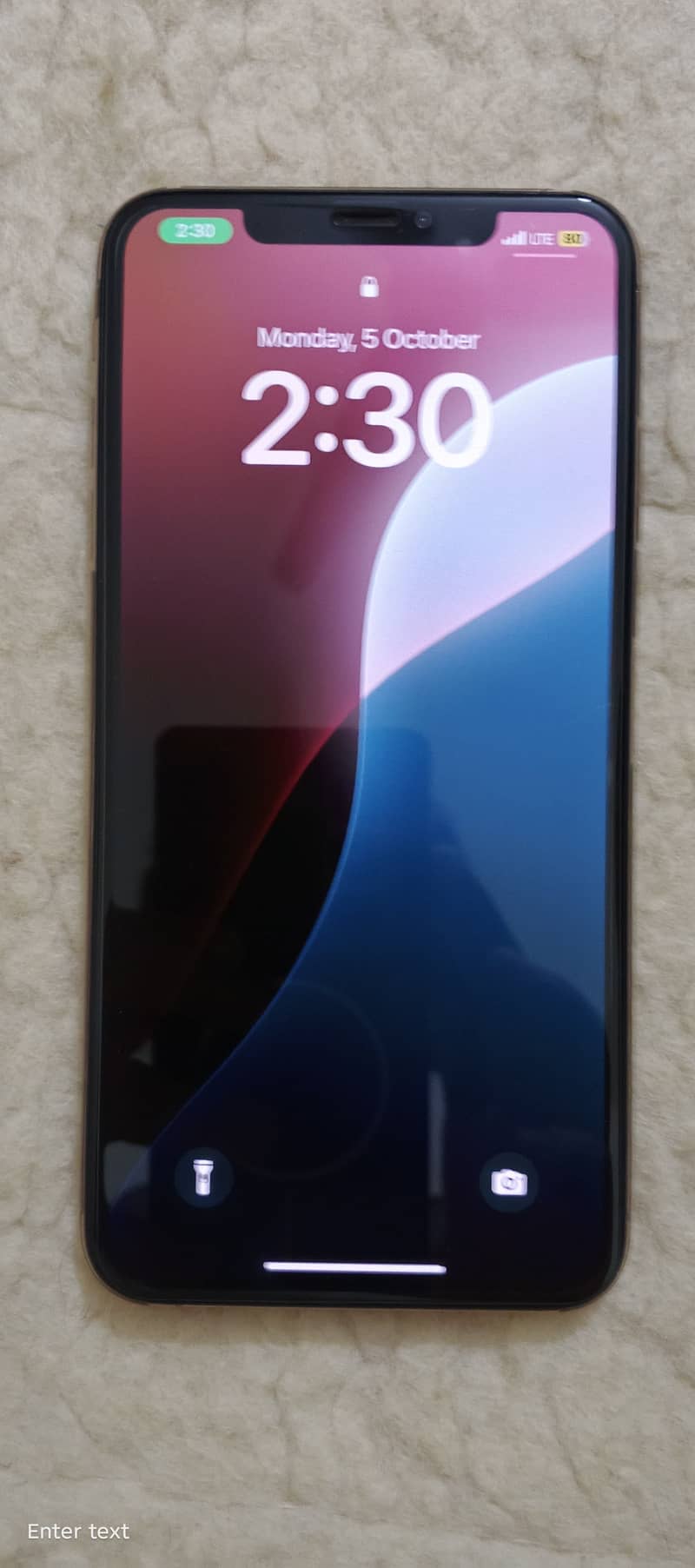 Apple iPhone XS Max 0