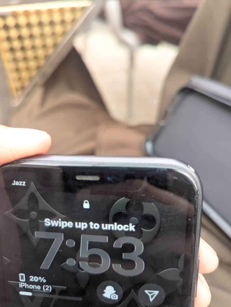 Apple iPhone 11 5