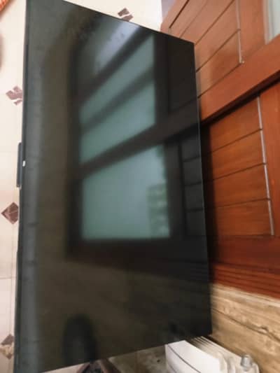 Qledgoogle tv and AC forsale