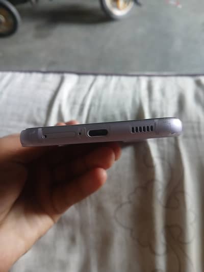 Samsung Mobile S21 FE