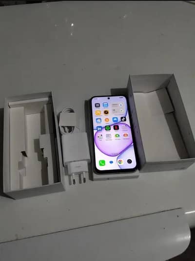 Realme c100 8 /256  only box open