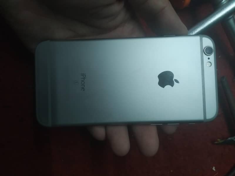 Apple iPhone 6S 2