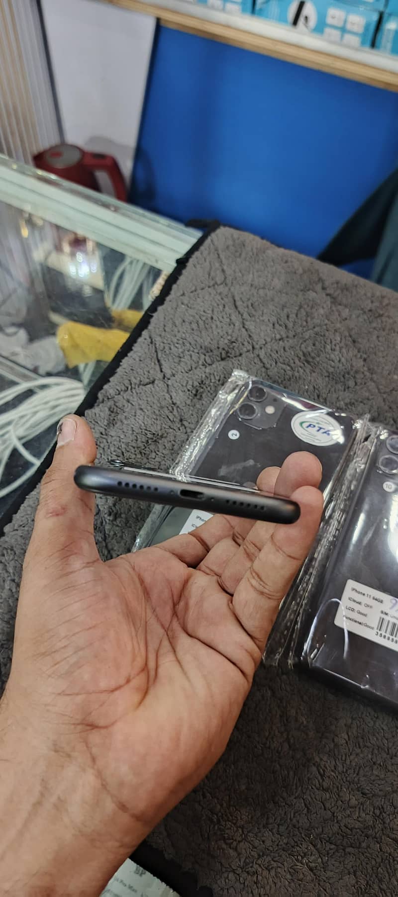 Apple iPhone 11 2