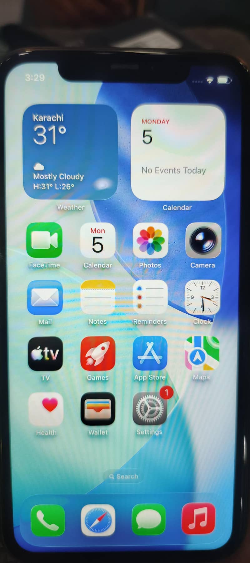 Apple iPhone 11 3