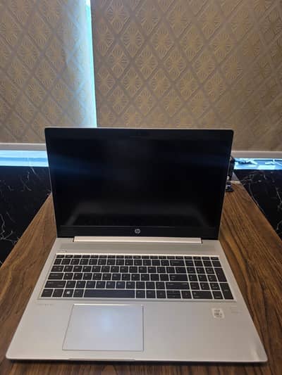 Hp Probook 450 G7 | i7 10 gen | 256 ssd | 8 gb ram