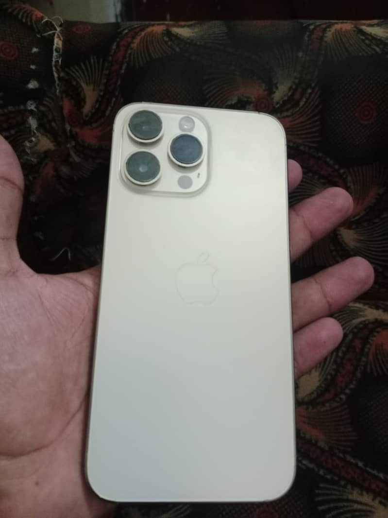 Apple iPhone 14 Pro Max 0