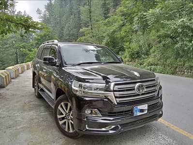 Toyota Land Cruiser ZX V