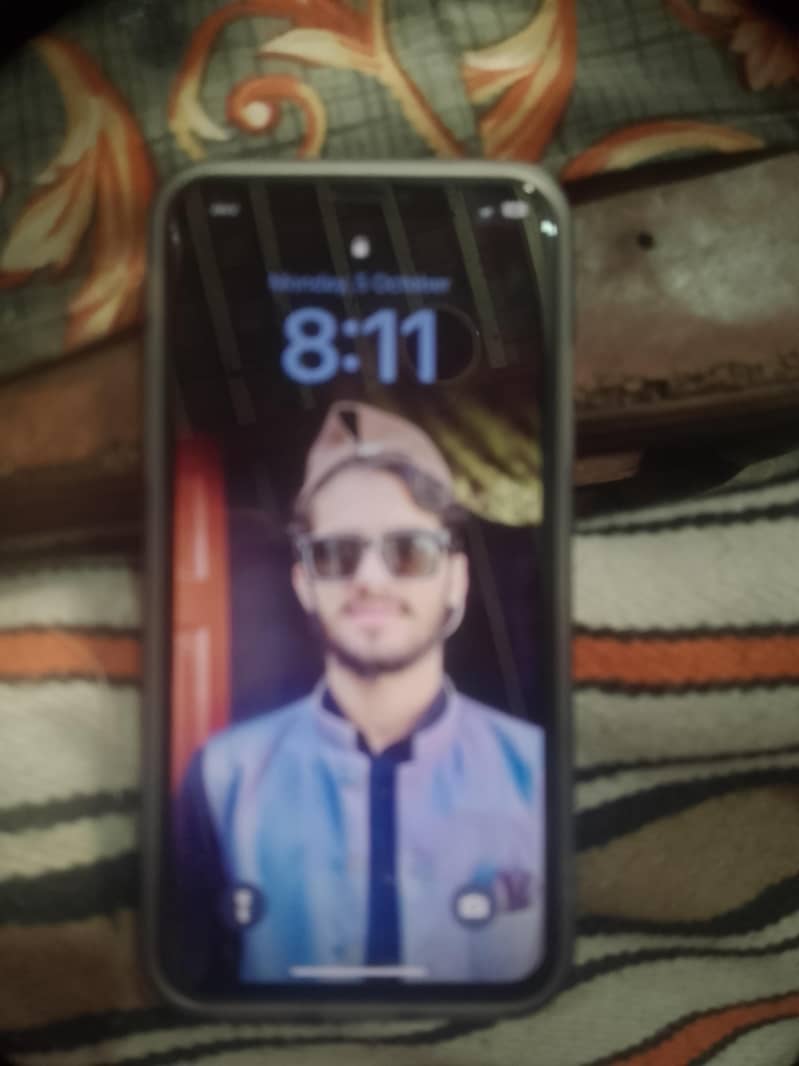Apple iPhone XS 5