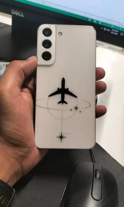Samsung Mobile S22 128gb 9/10 Condition