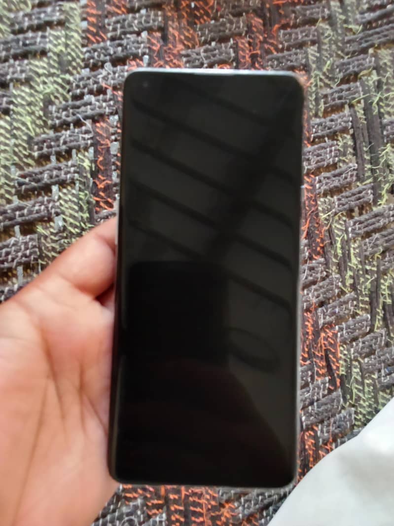 One Plus 9 Pro 8