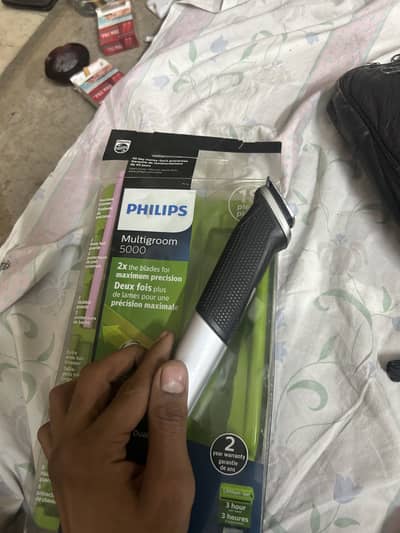 Philips Multigroom 5000 Trimmer – Slightly Used without charger
