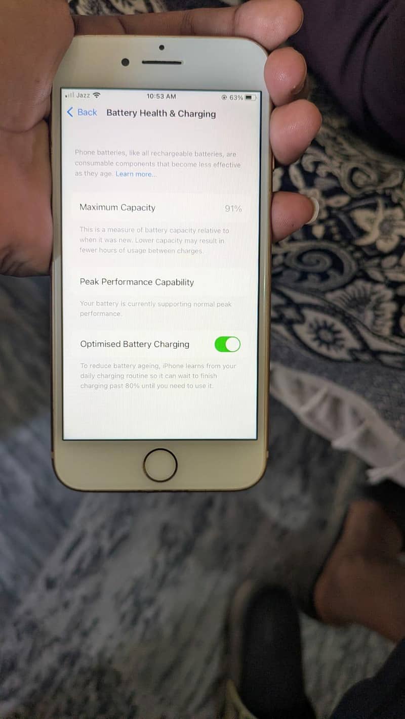 Apple iPhone 8 1