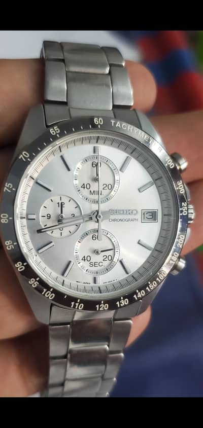 seiko 8T67-00C0 watch