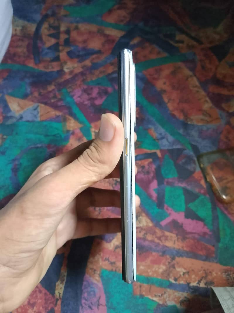 Realme XT 1