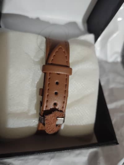 men watch