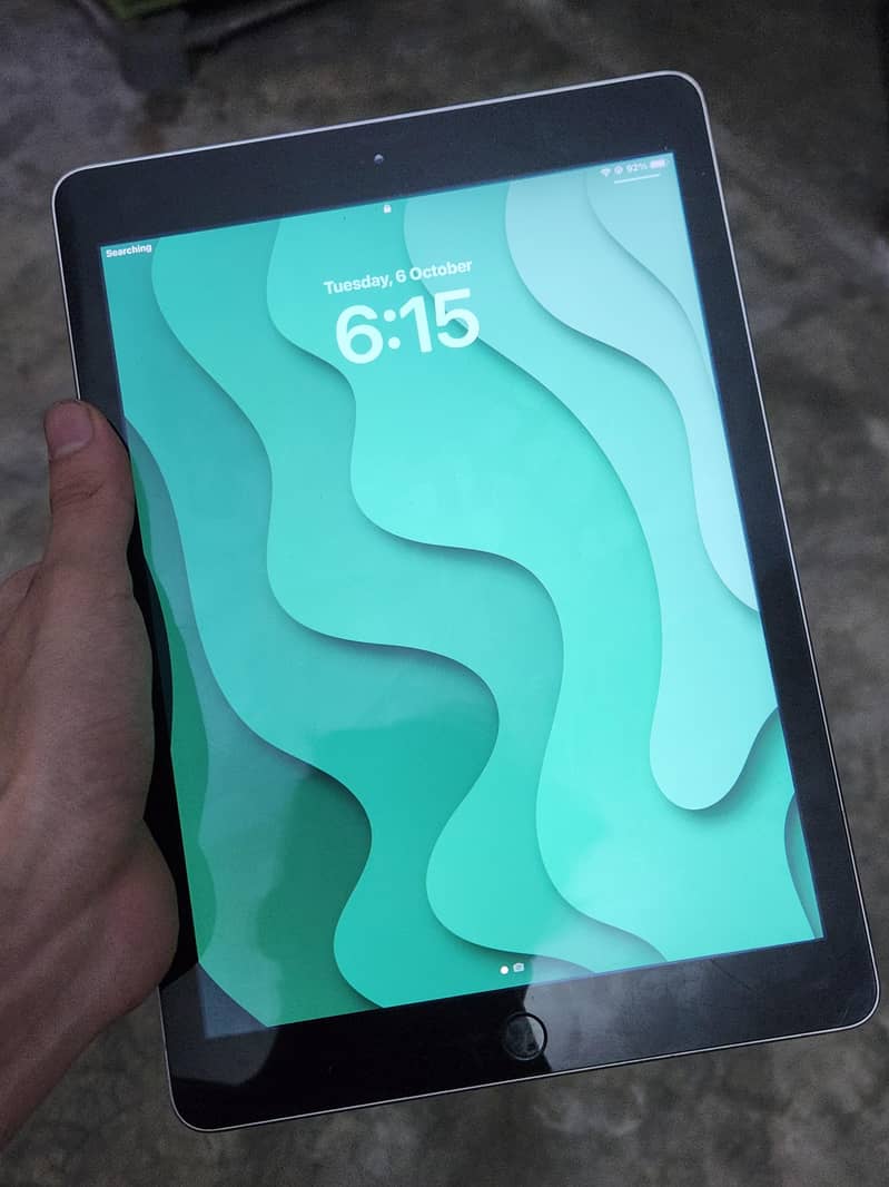 IPad 5th generation 0