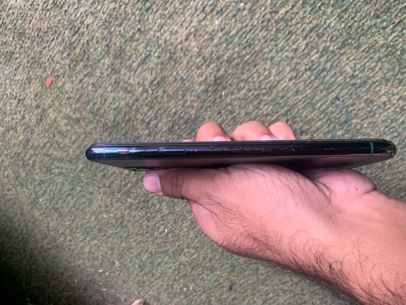 iPhone 11 Pro Max | Exchange with Android 2