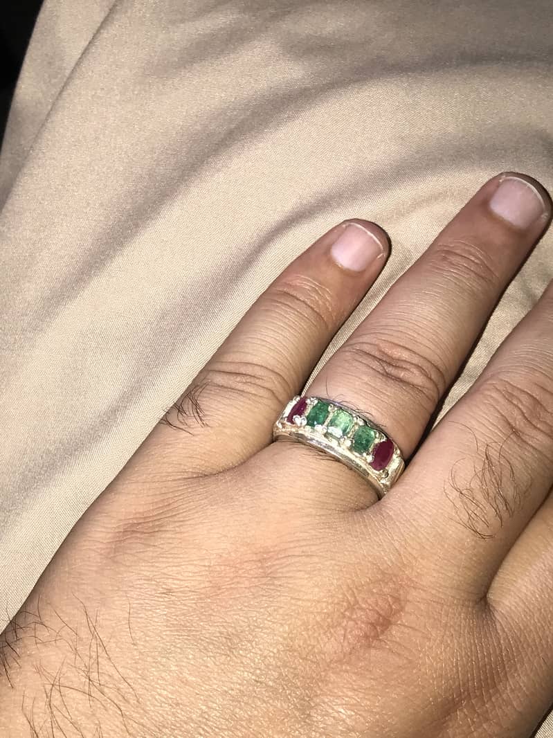Emerald with Ruby 0