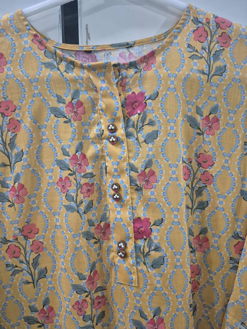 Beechtree Shirt (Large) 4