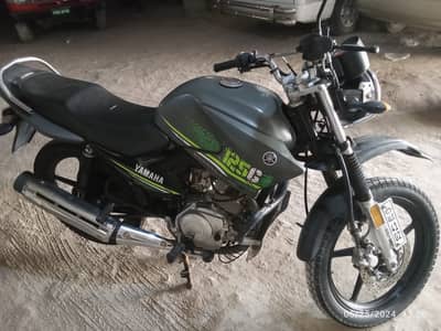 Yamaha YBR 125G 2022
