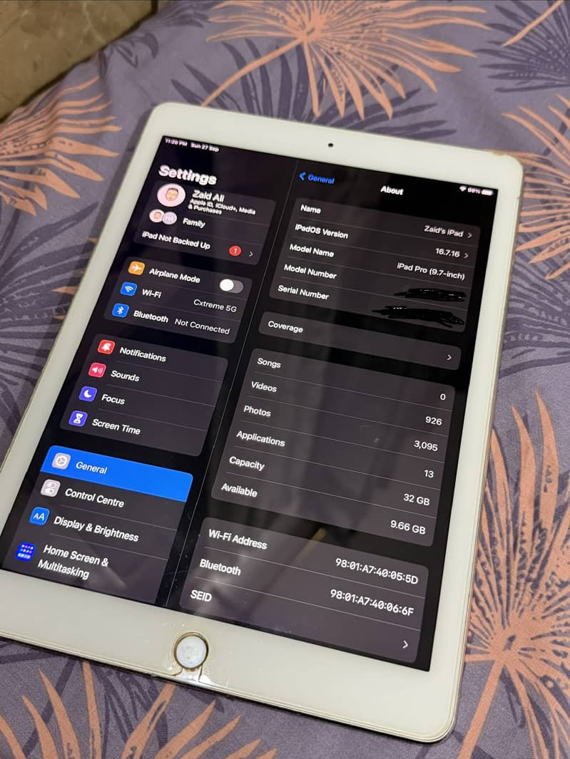 iPad Pro 9.7-inch (1st generation) 1