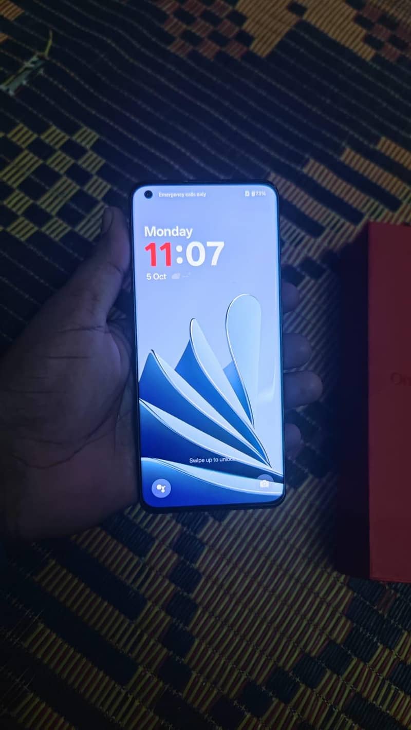 One Plus 10 Pro 8