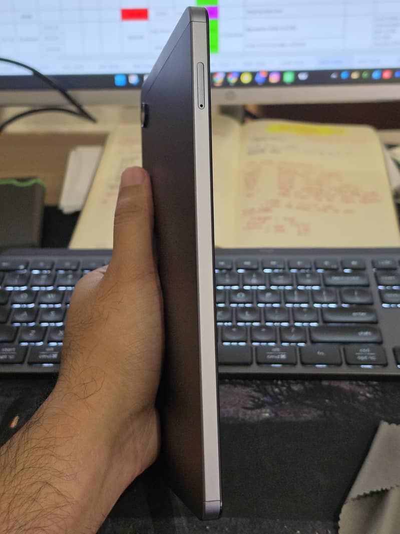 Samsung A9 Tablet 4