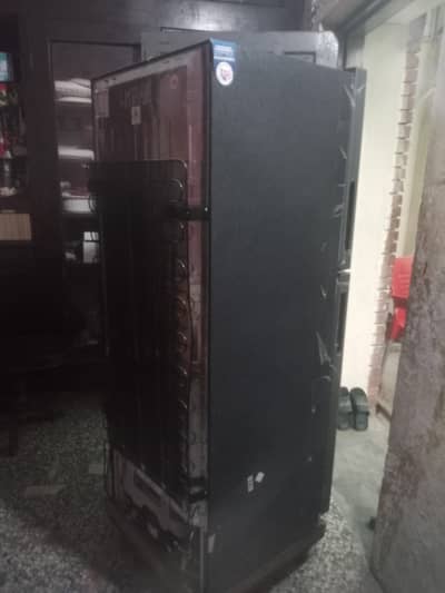 dawlance fridge complete Saman ke sath