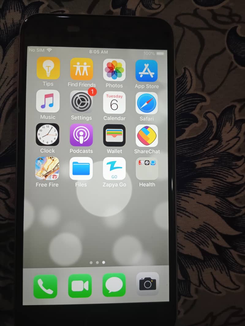 Apple iPhone 6 Plus 3