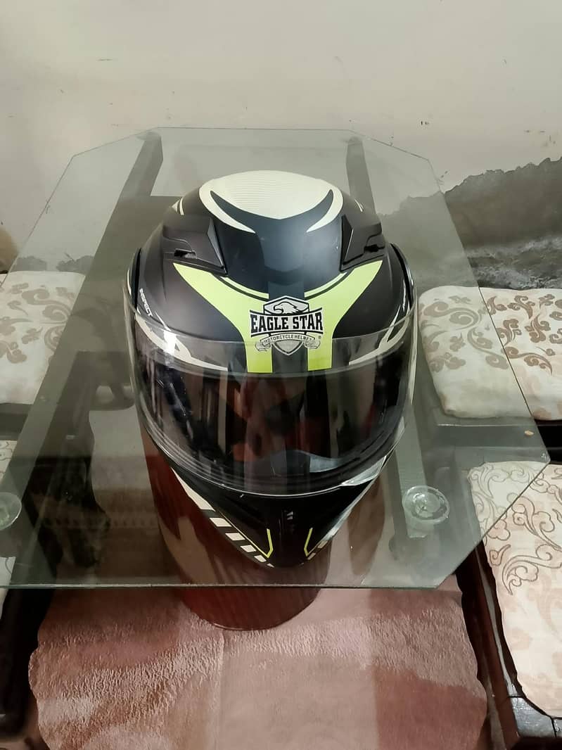 Almost new condition helmet 4