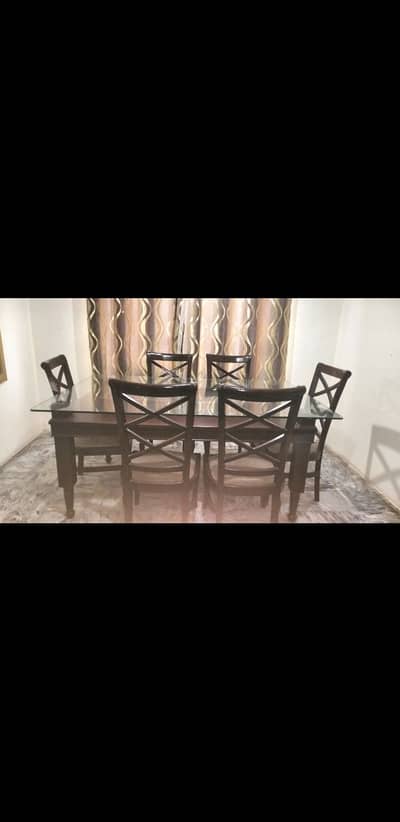 Dinning table for sale