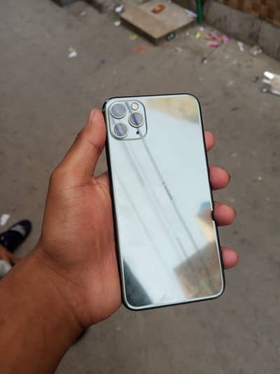 iPhone 11 Pro Max f/u exchange possible with any good mobile