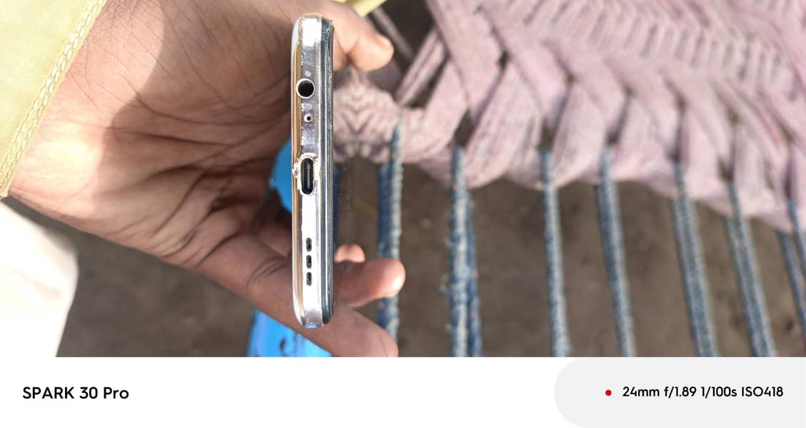 Tecno CAMON 18T 1
