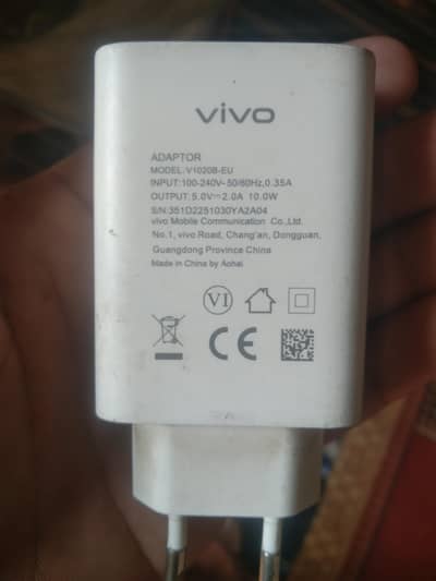 vivo ka 100 percent original adopter Hy bilkul ok Hy koi fault ni hy