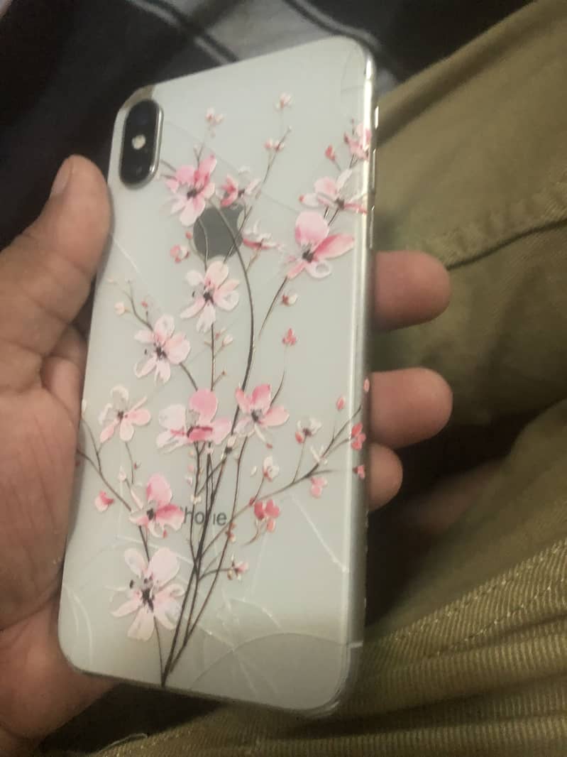 Apple iPhone X 3