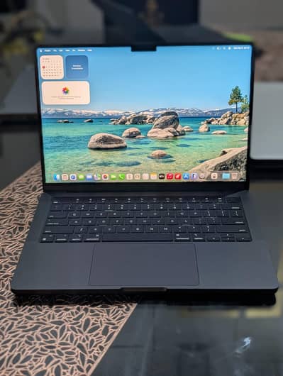 MacBook Pro M4 14inches 32gb Ram 512gb Storage