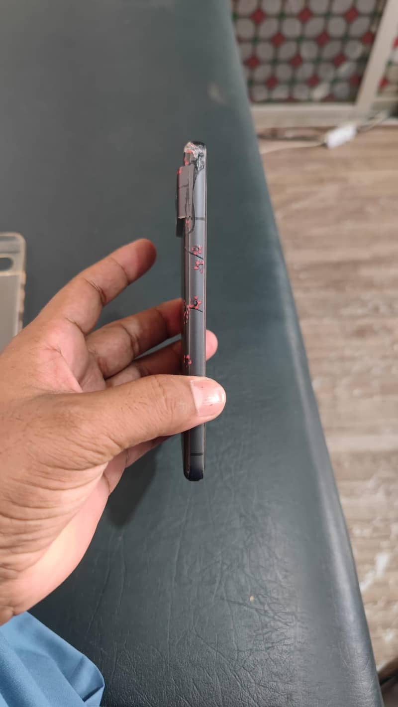 Google Pixel 8 5