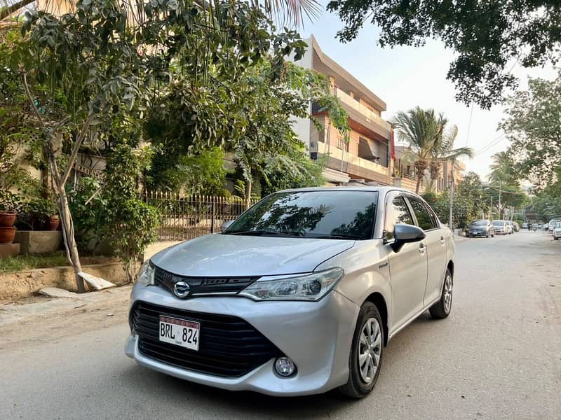 Toyota Corolla Axio 2016 15