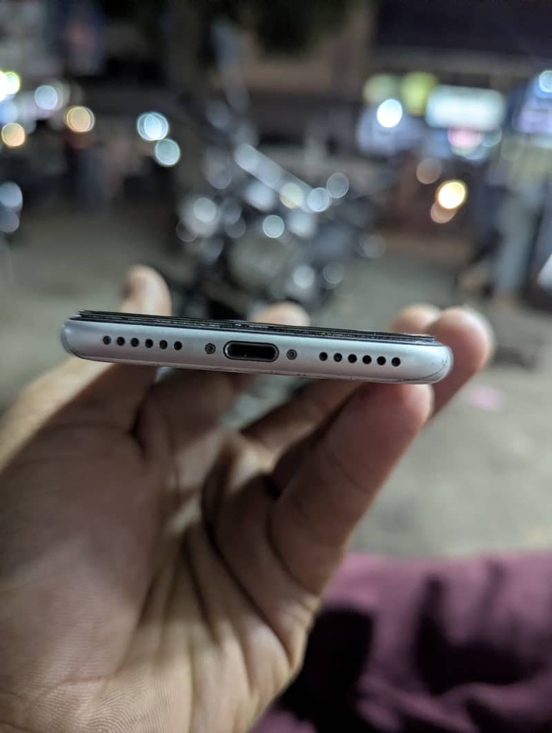 Apple iPhone SE 1