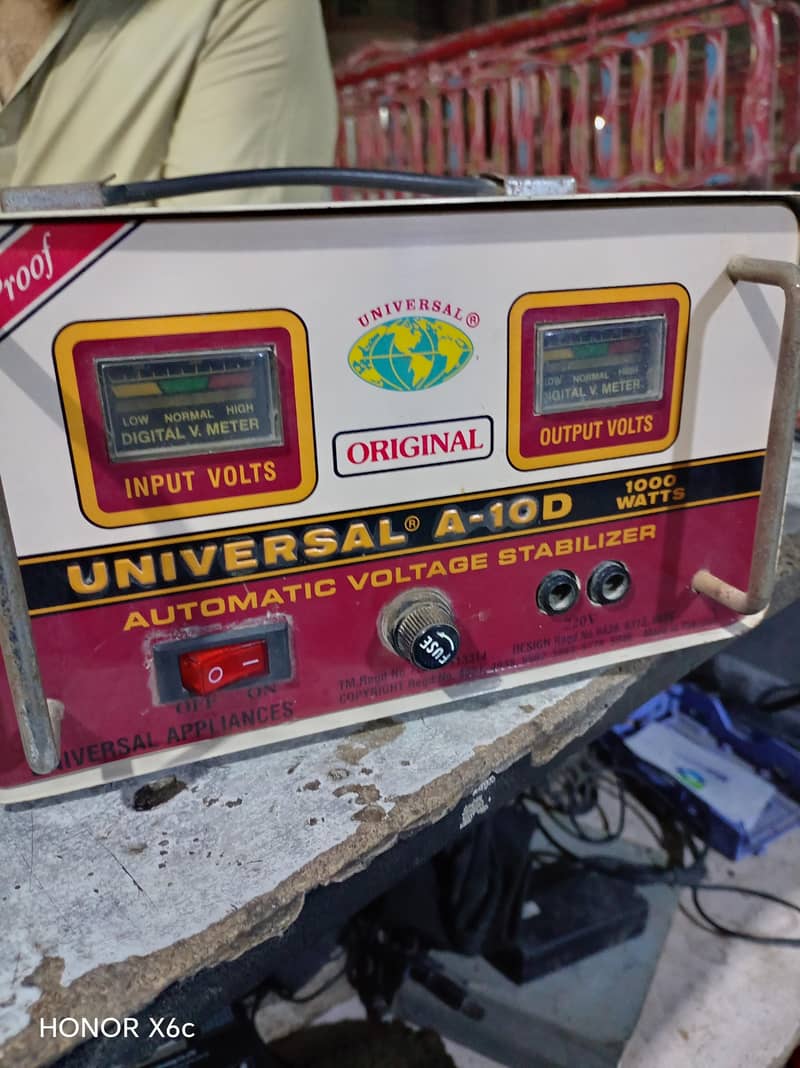 stabilizer universal 1000watts 0
