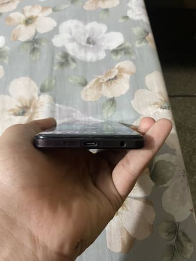 Vivo Y18
