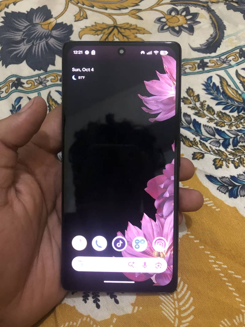 Google Pixel 6 4